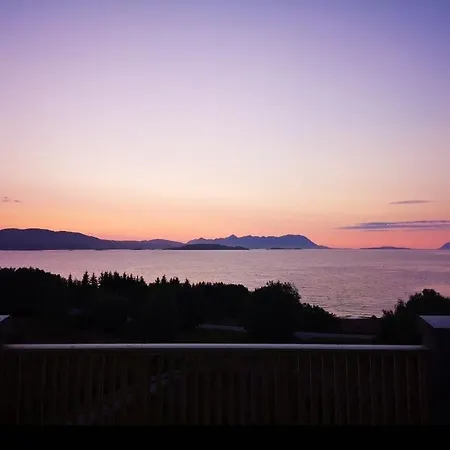 Modern House With Roof Terrace And Sea-view Tennevik