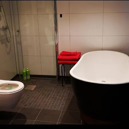 Modern House With Roof Terrace And Sea-view فيلة *